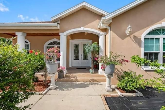 Spacious 3-bedroom house with Mini Golf in sunny Tampa, photo 2
