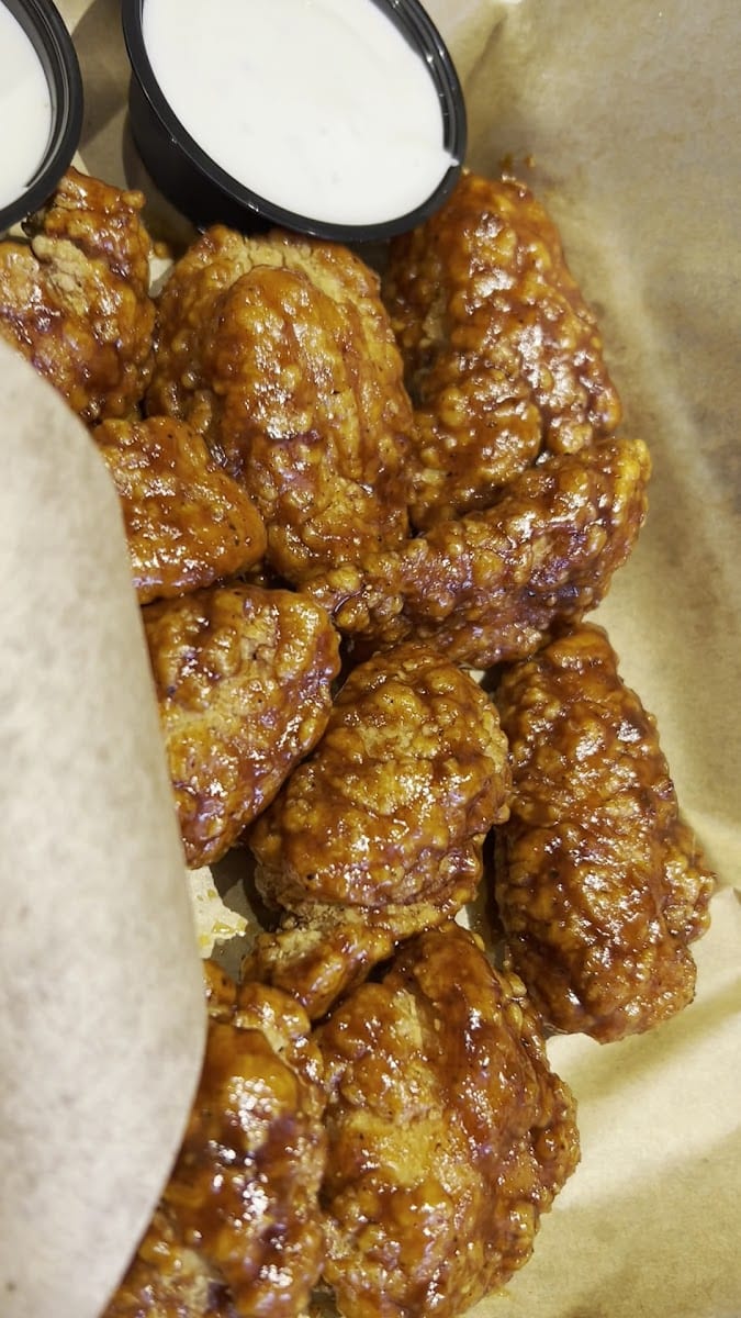 Buffalo Wild Wings, photo 3