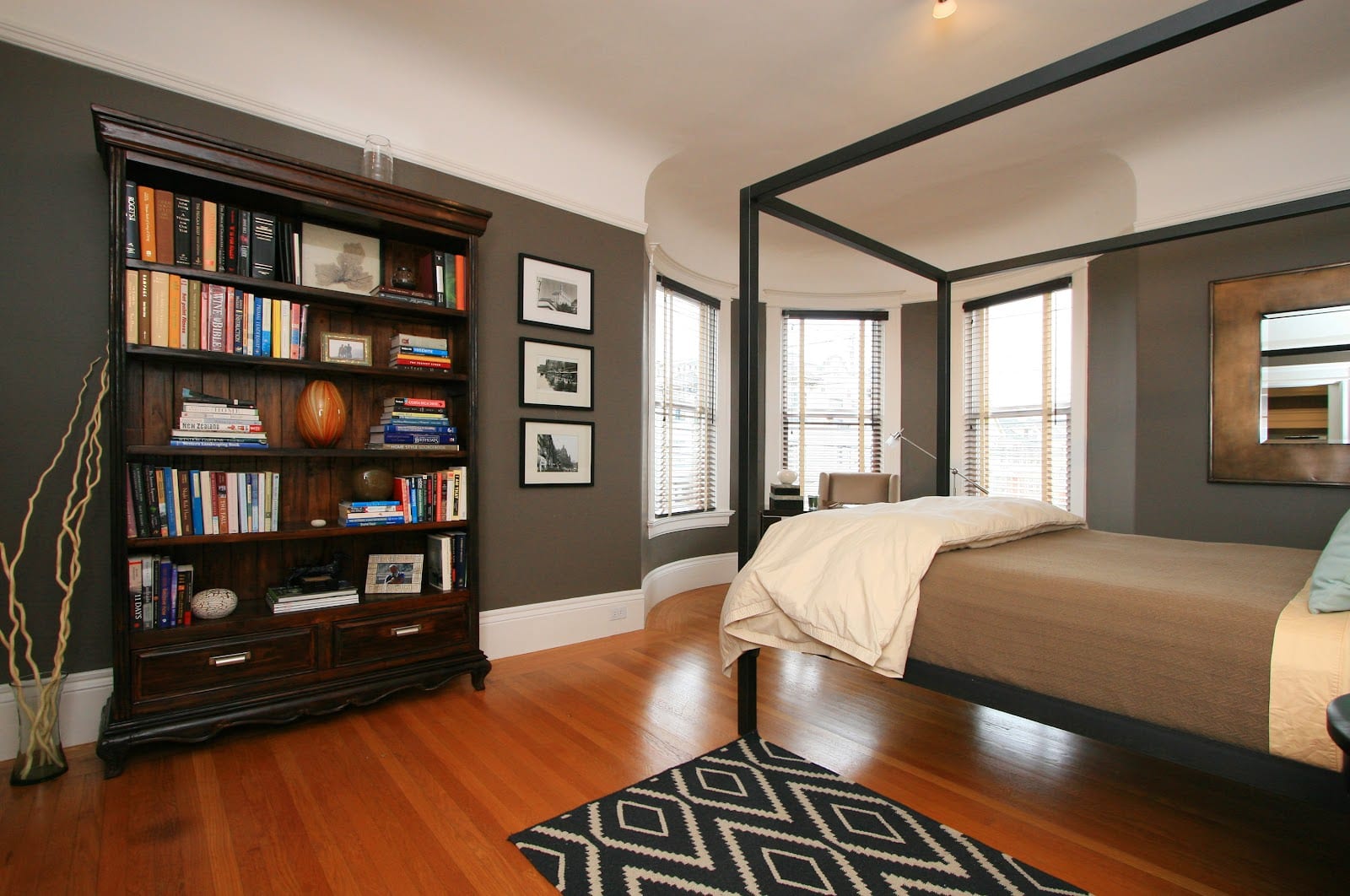 SF Real Estate Agent & ADVISOR | Jackie NeJaime