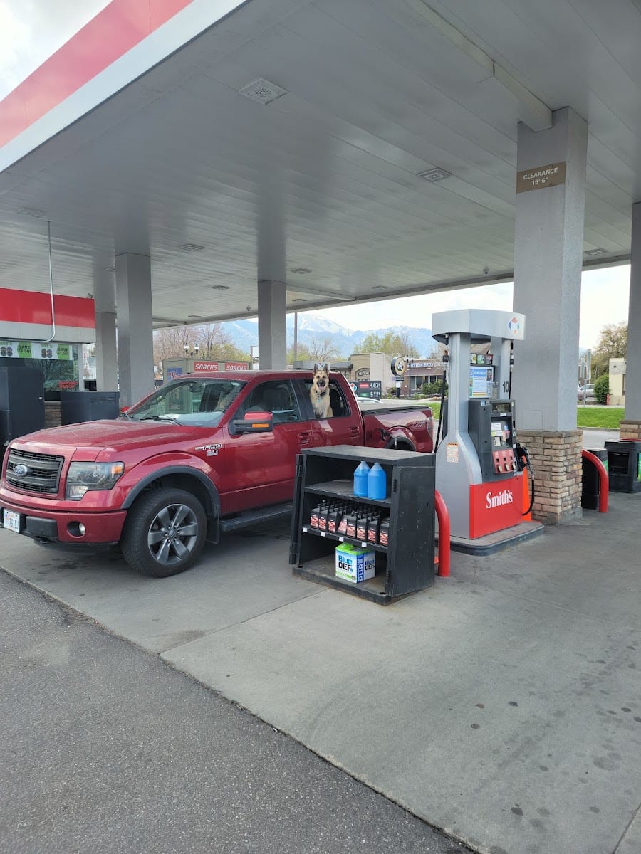 Smith's Fuel Center, photo 2