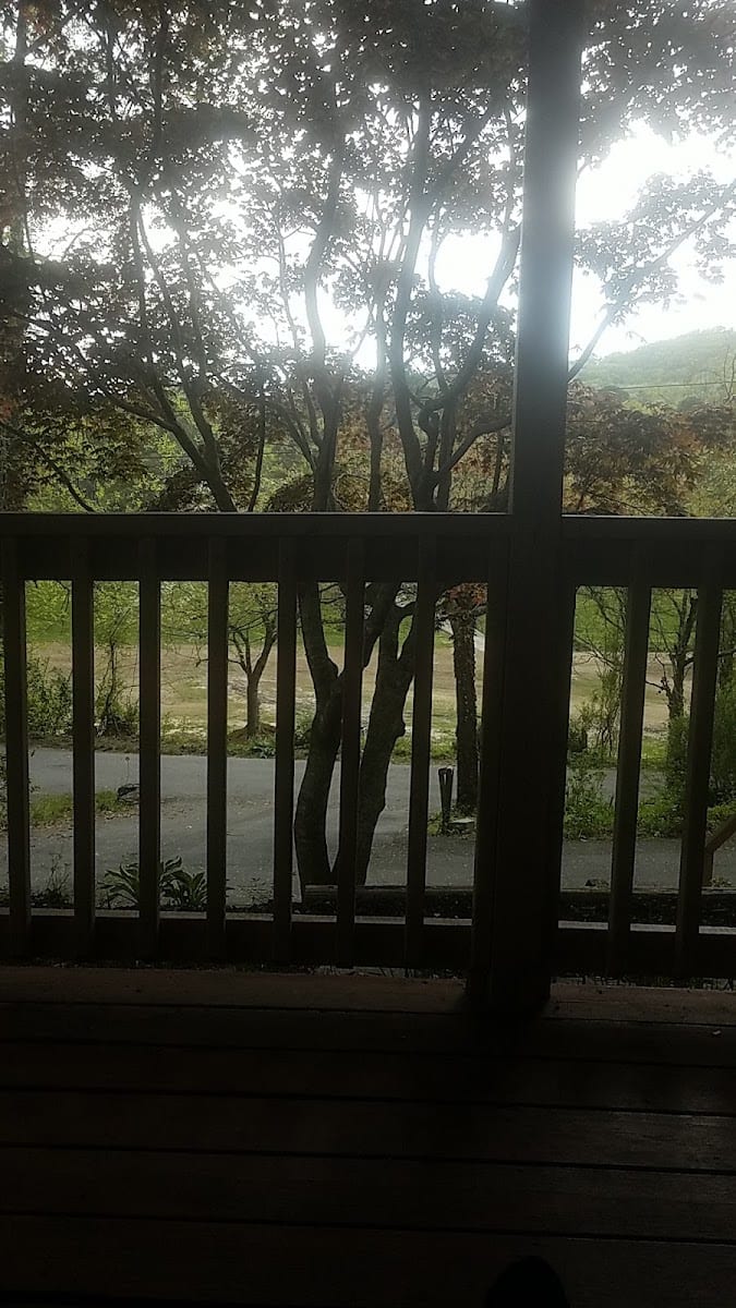 Little Red House, photo 2