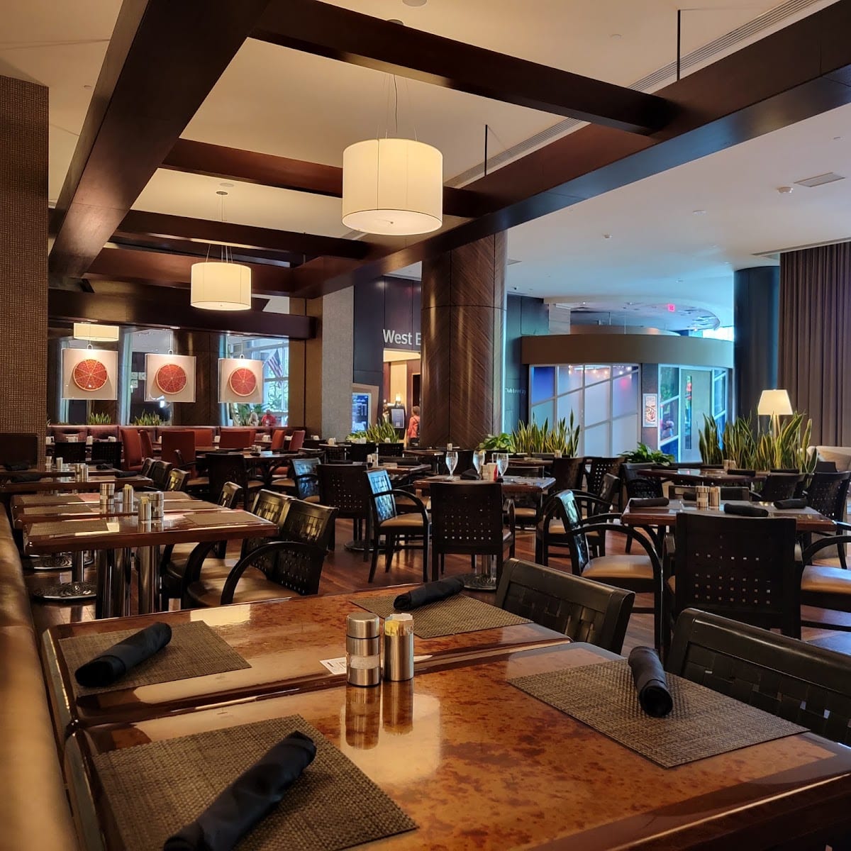 1600 Bar + Grille, photo 3