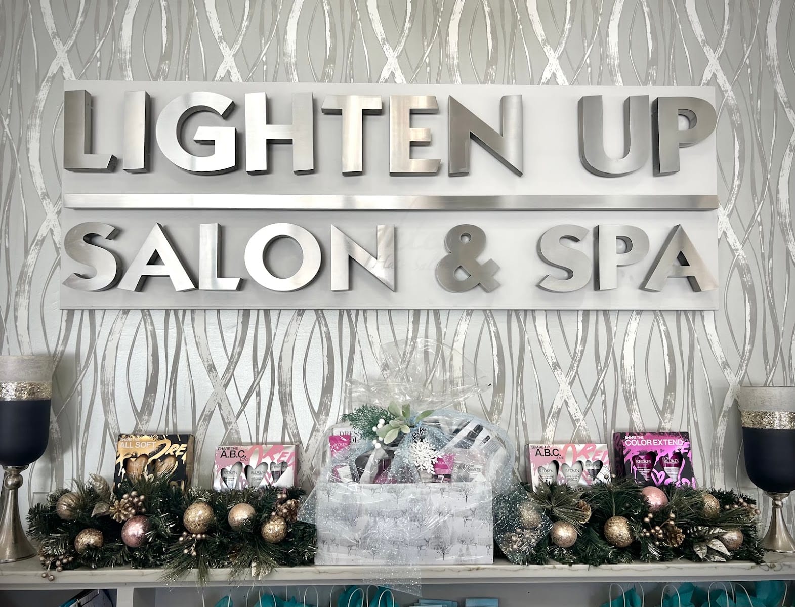 Lighten Up Salon & Spa, photo 2