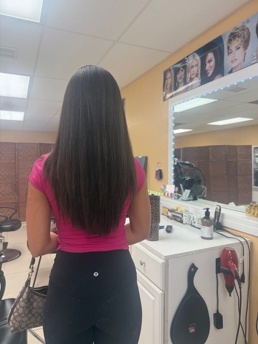 Latina Beauty salon, photo 3