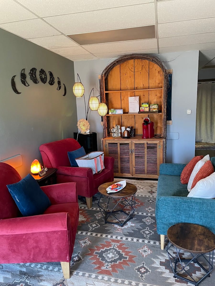 3 Feathers Wellness Studio, photo 3