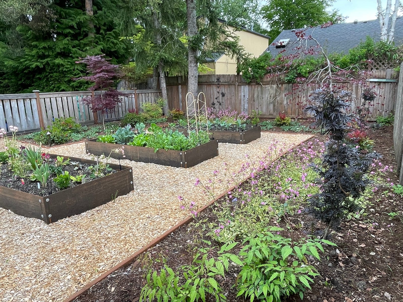 Linda Andrews Landscape and Design, photo 2