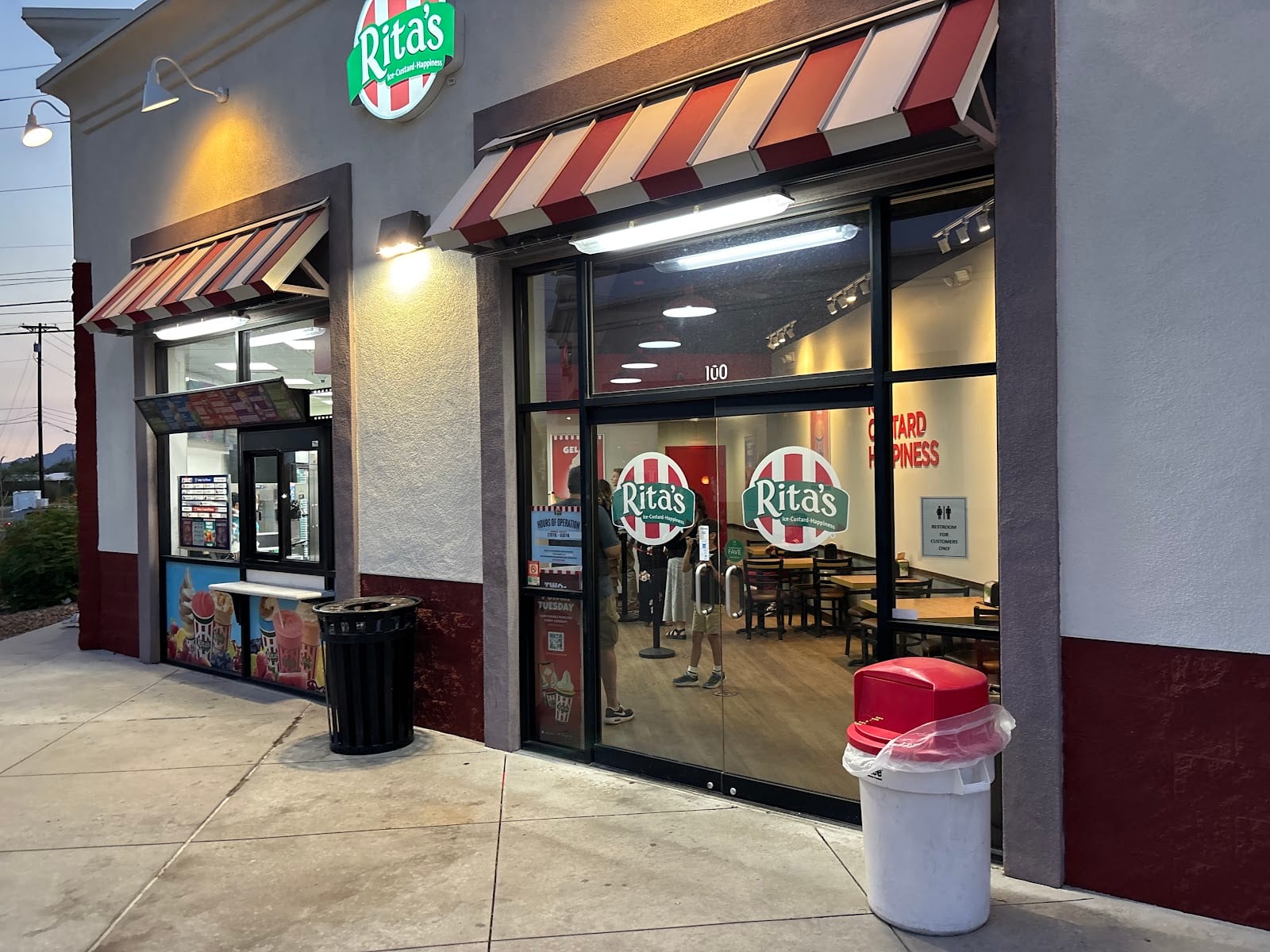 Rita's Italian Ice & Frozen Custard, photo 2