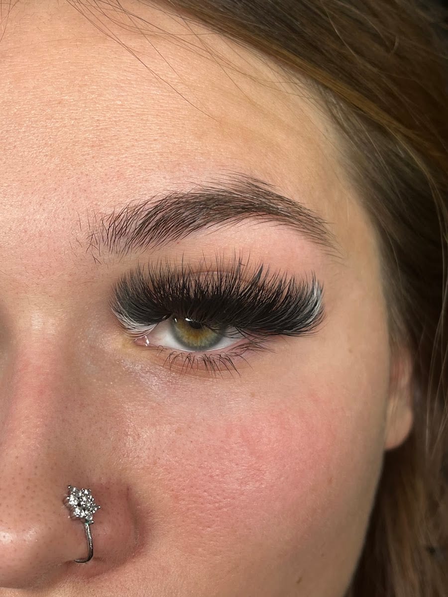 Lashed by Amber, photo 4