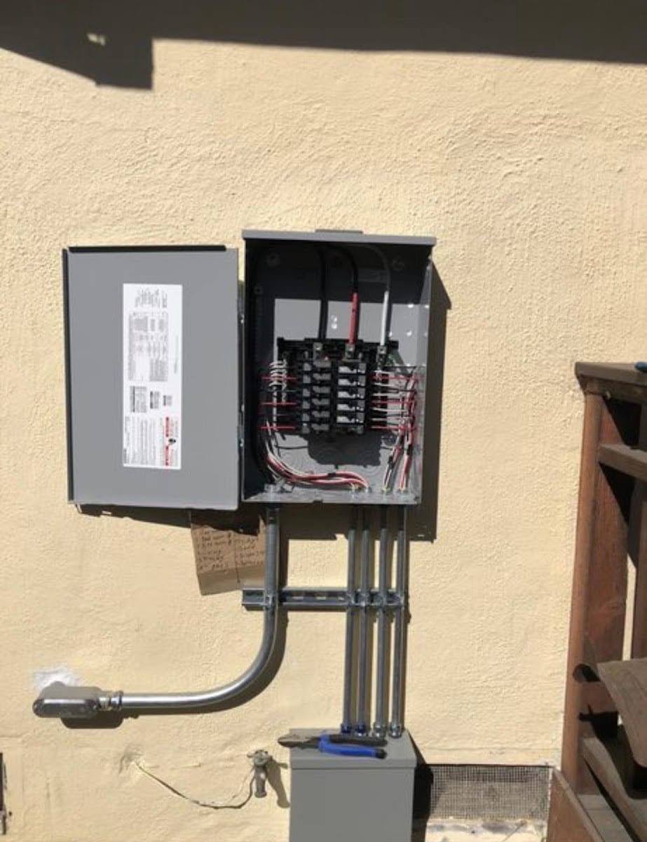 Empire Electric, photo 2