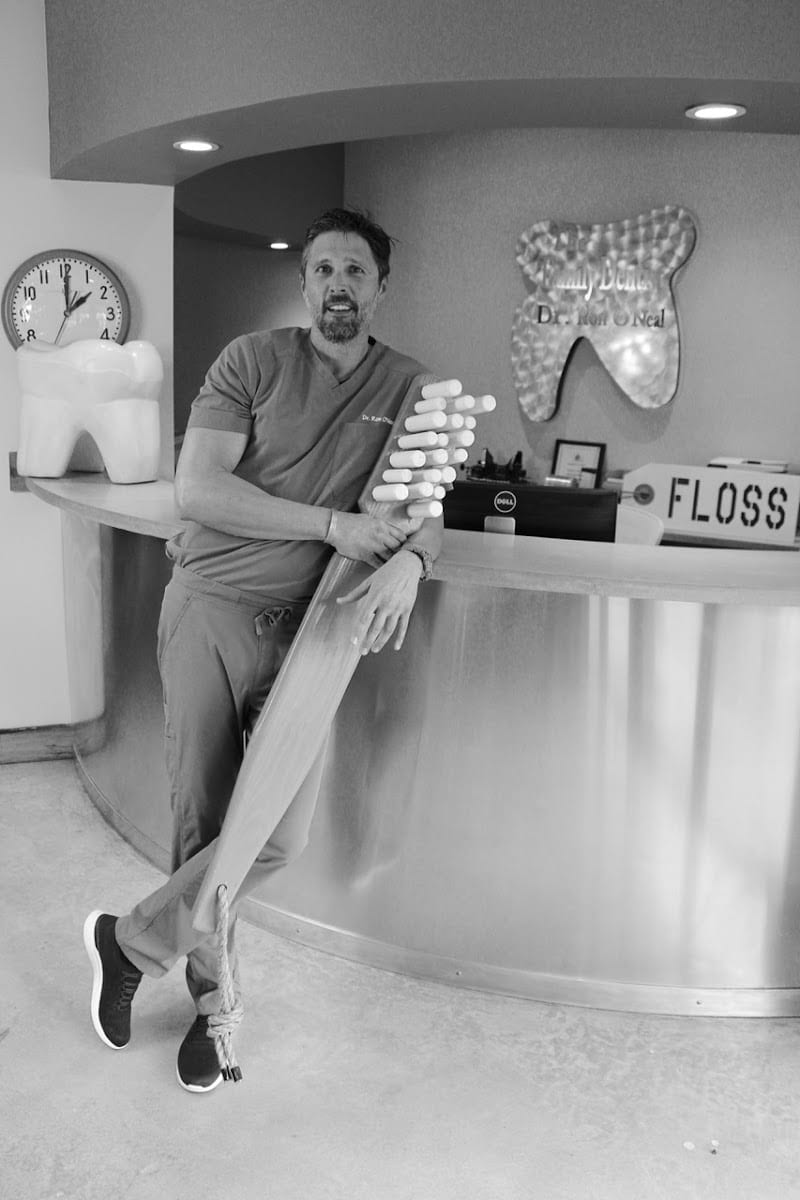 The Family Dentist- Dr Ron O'Neal (South Tampa)