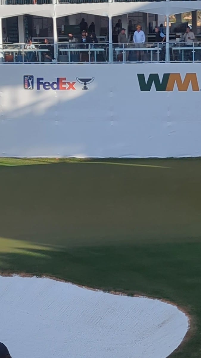16th Hole, photo 2