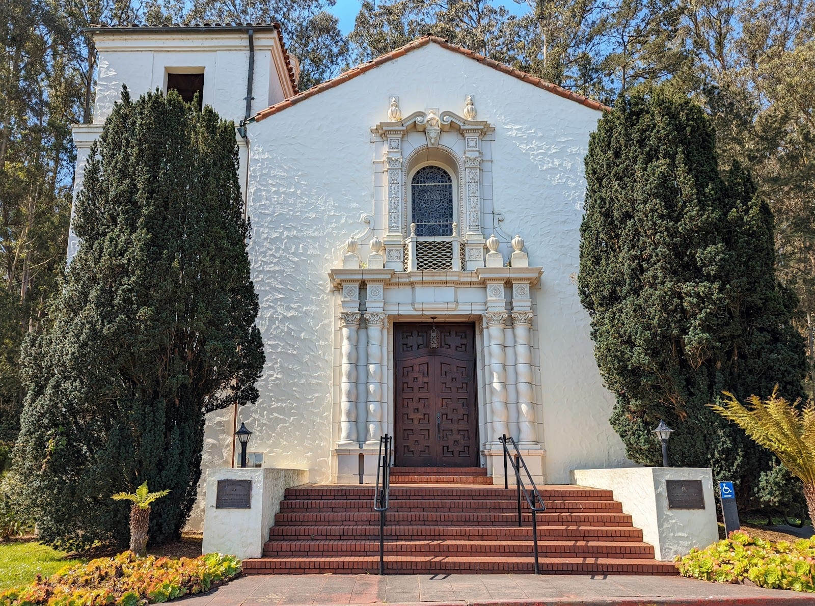 Presidio Chapel, photo 2