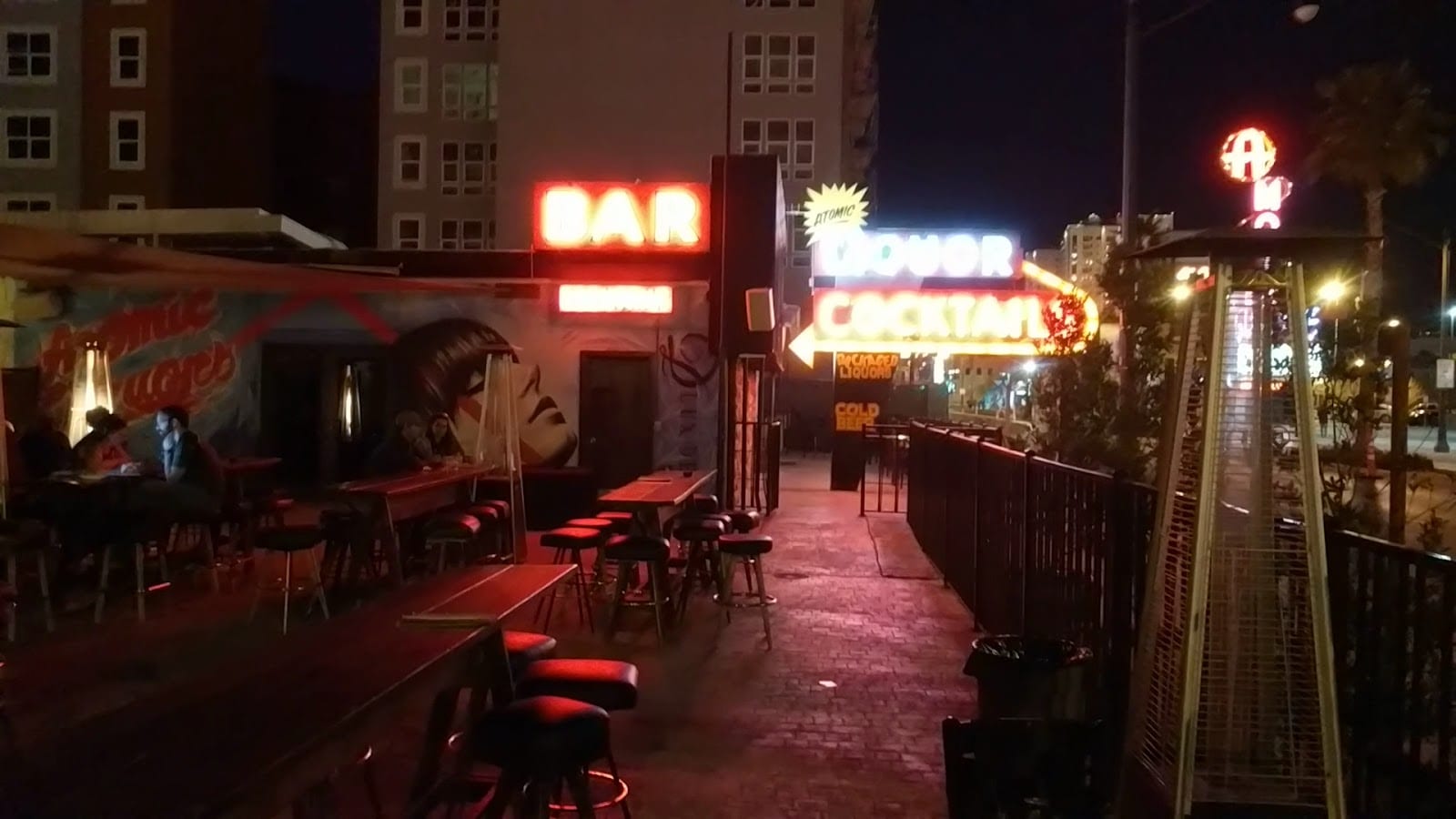 Atomic Liquors, photo 3