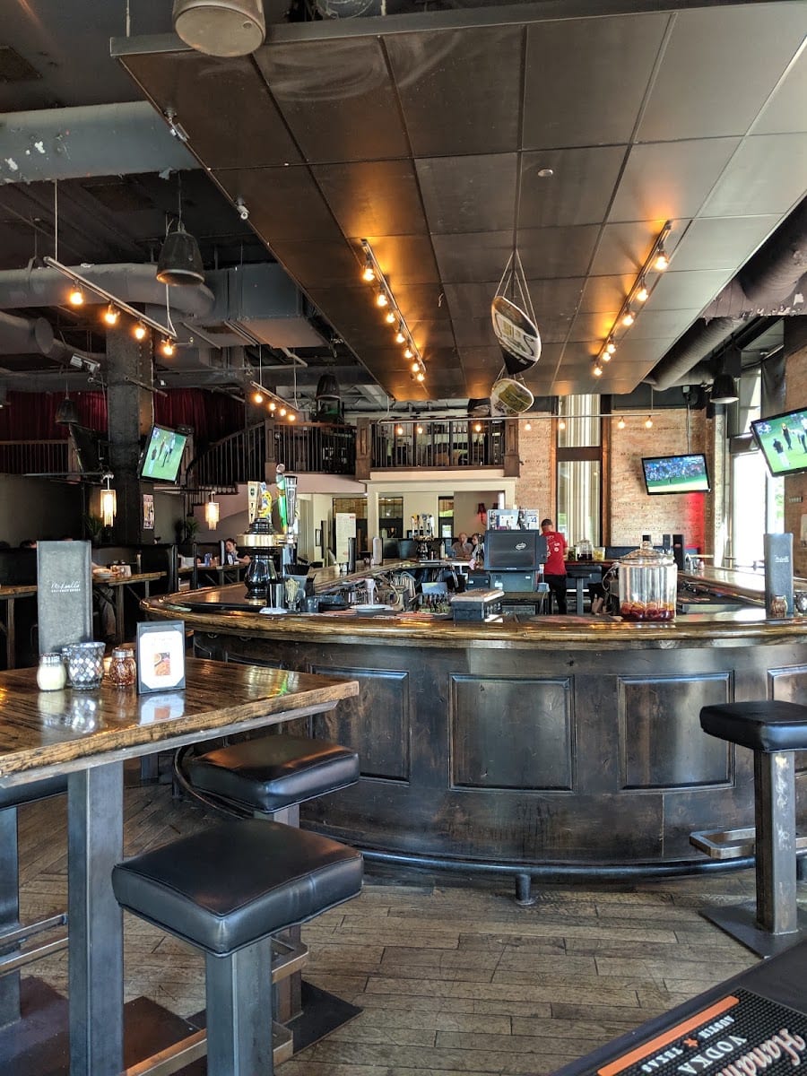 Maxwell's Little Bar