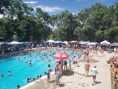 Cherry Knolls Swim Club