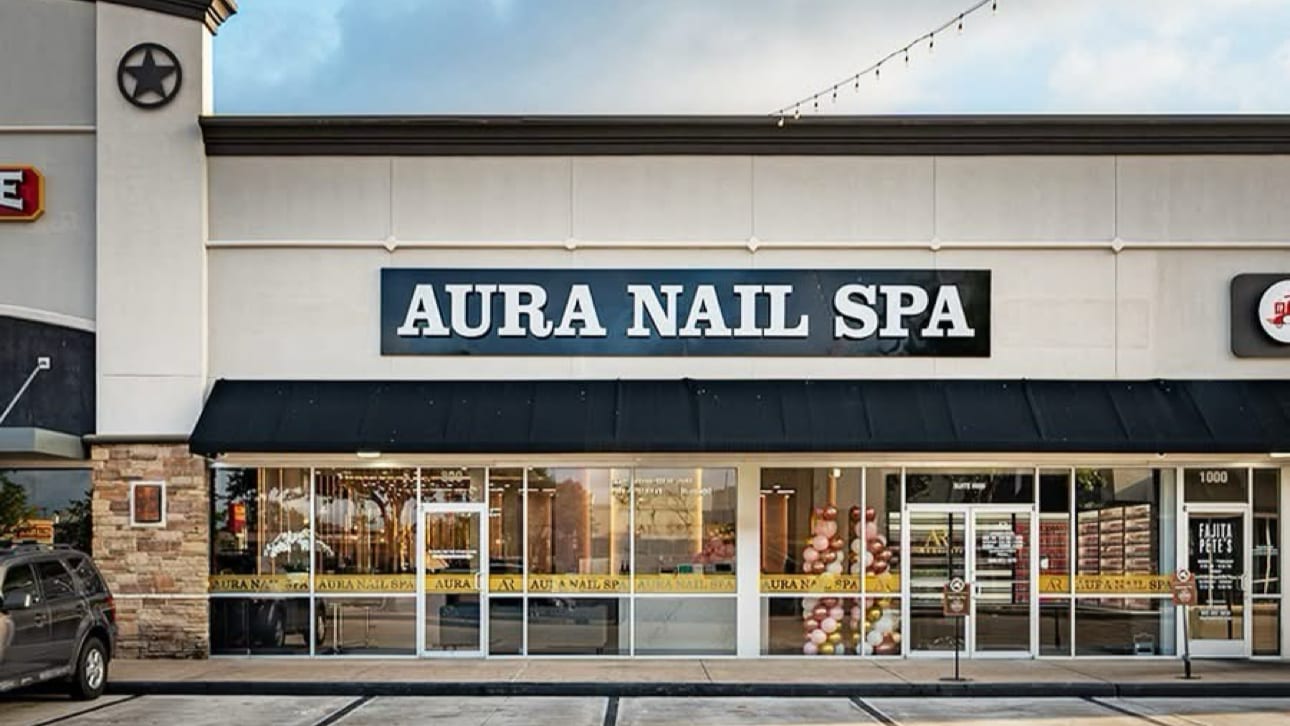 Aura Nail & Spa, photo 2