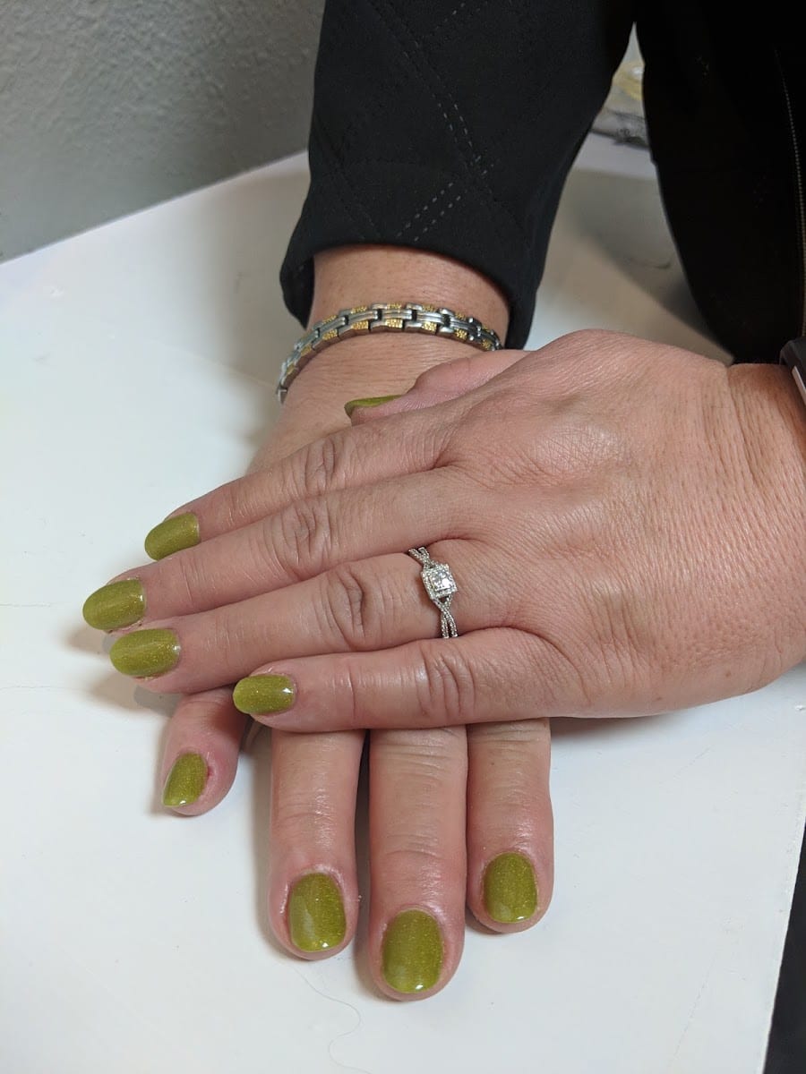 L a Nails, photo 4