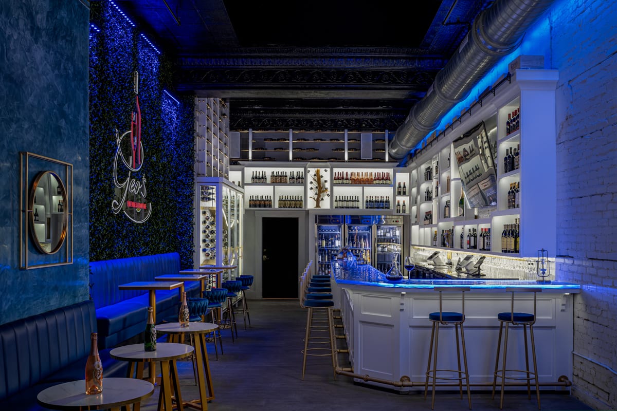 Geo's Lounge, photo 2