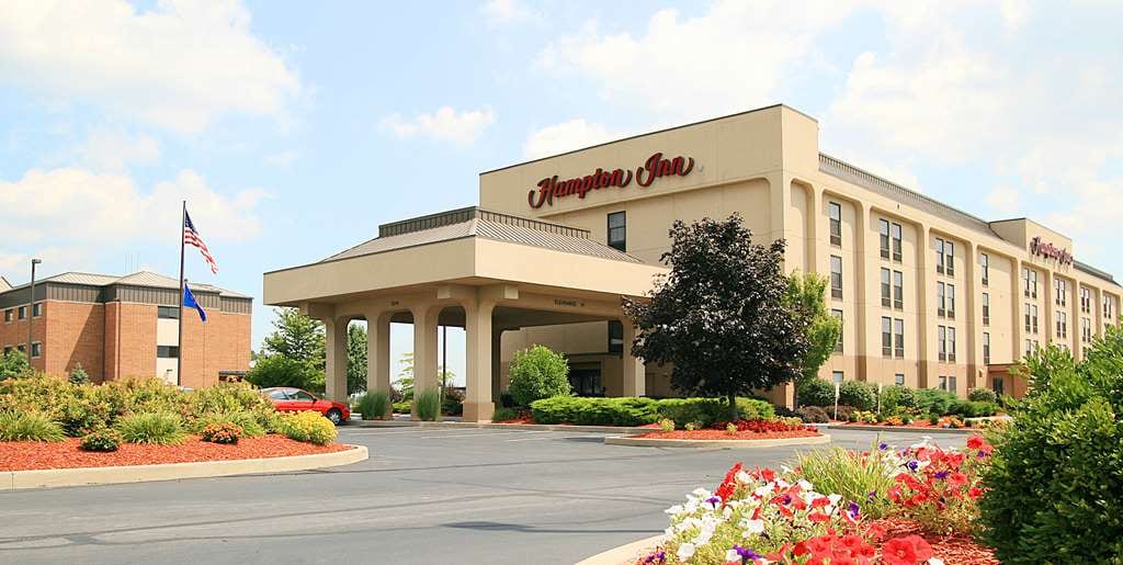 Best Western Luxbury Inn Fort Wayne, photo 2