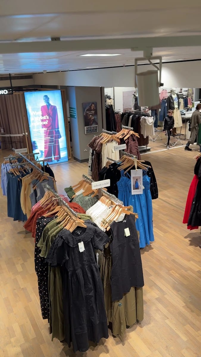 John Lewis & Partners, photo 3
