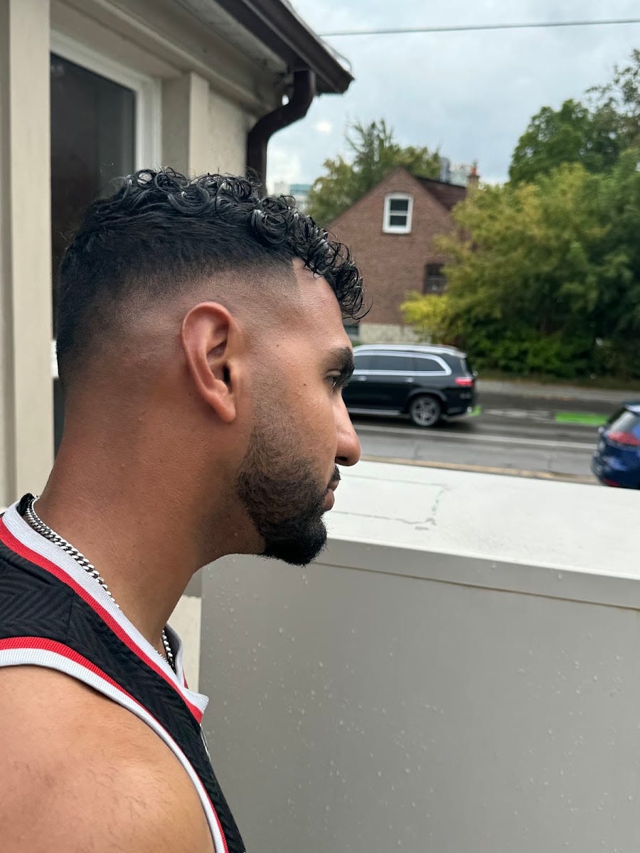 arcutss barbershop, photo 2