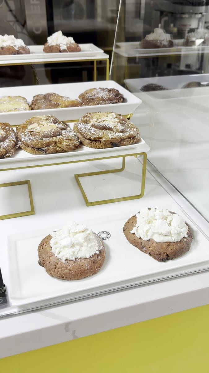 KC Paris Desserts, photo 3