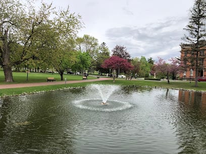 Putnam Pond