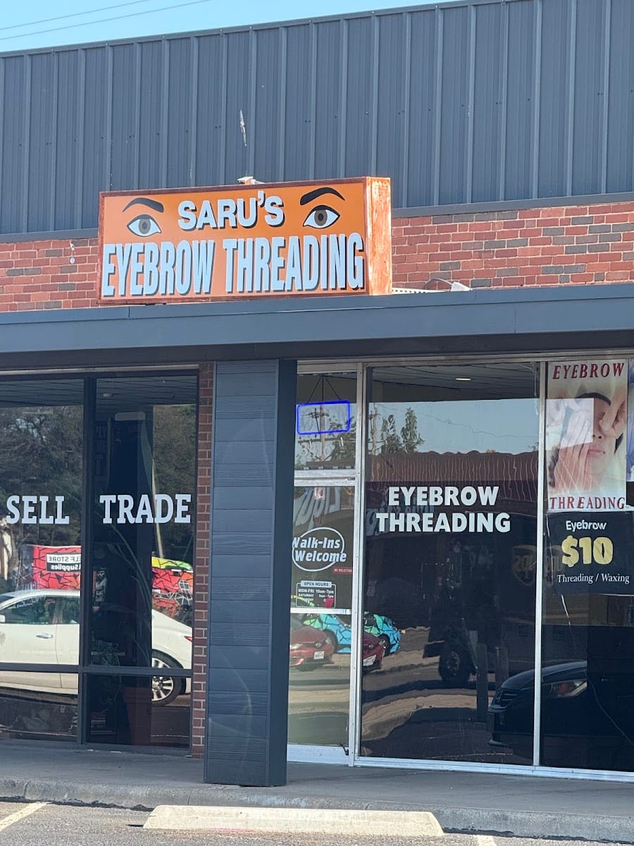 Saru’s Eyebrow Threading, photo 2