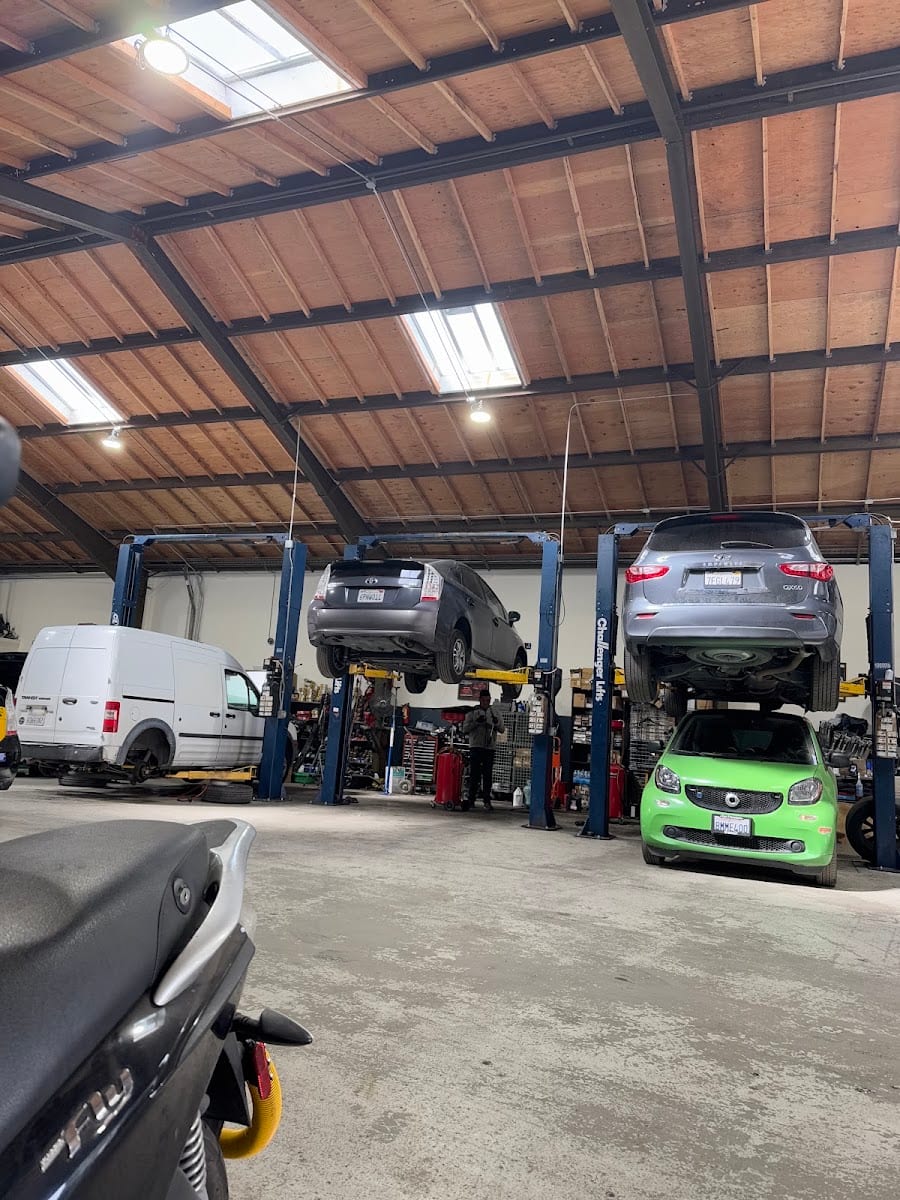 HYBRID AUTO REPAIR, photo 4