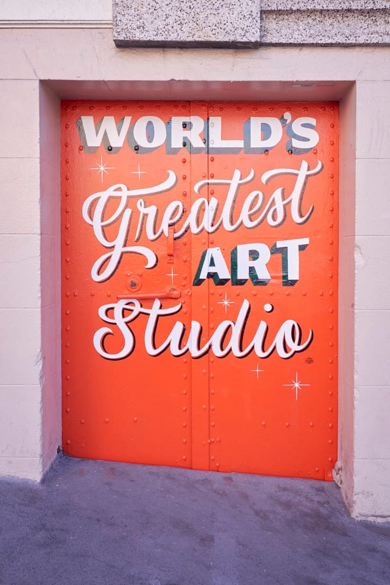 World’s Greatest Art Studio, photo 2