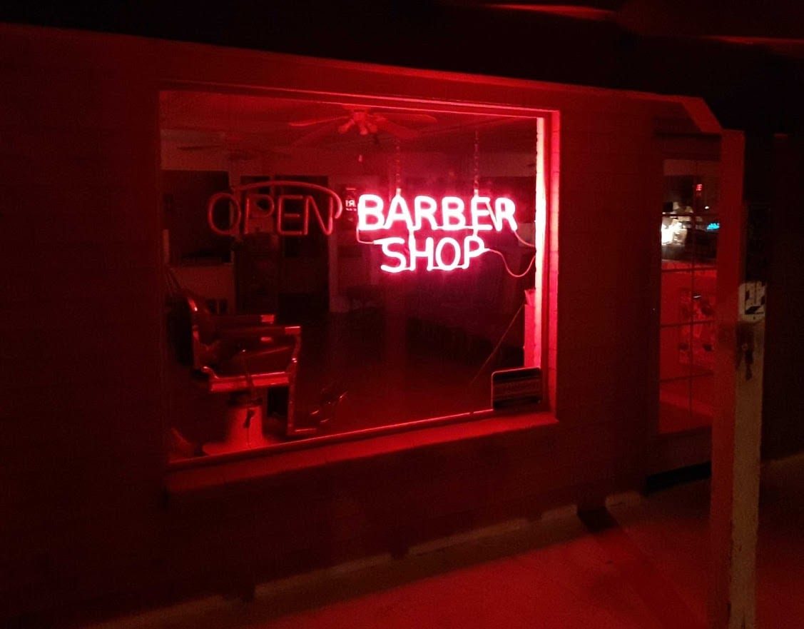 Dave's Barber Shop, photo 2