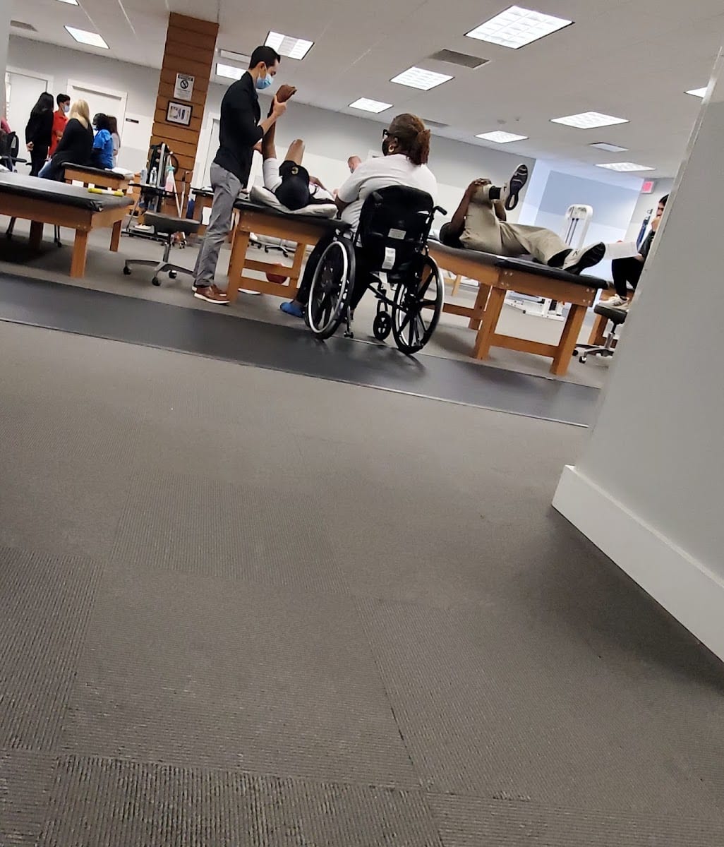 Triangle Therapeutics Physical Therapy, photo 2