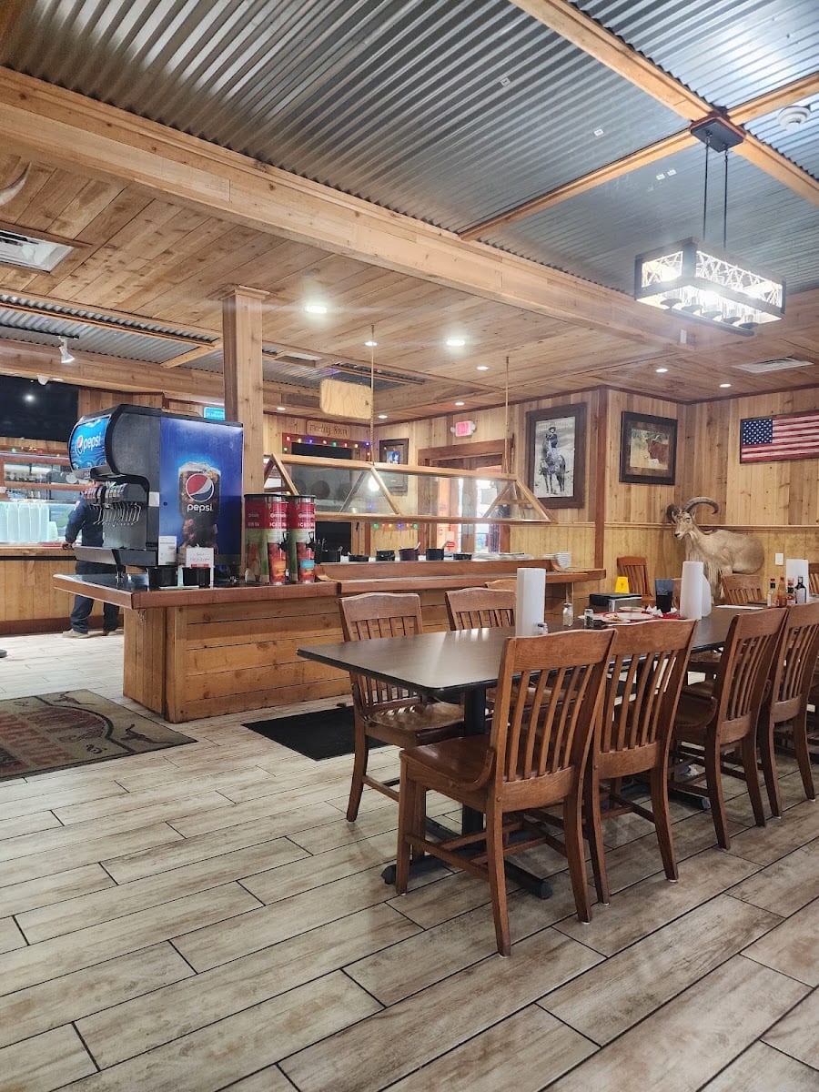 Tony's BBQ & Steakhouse, photo 2