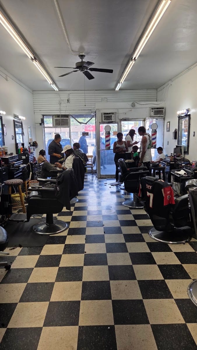 Biggs Sports Cuts, photo 3