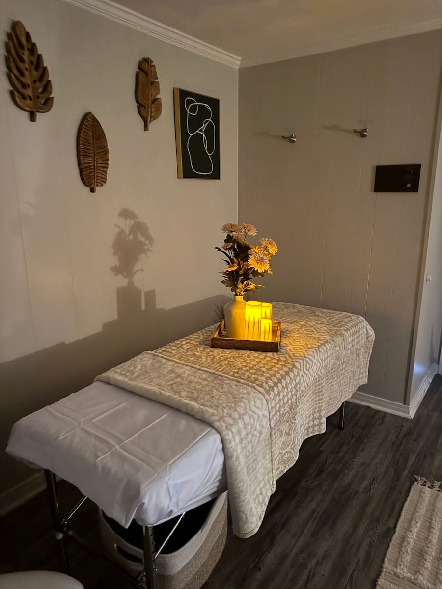 Bare Bliss Studio & Spa, photo 2
