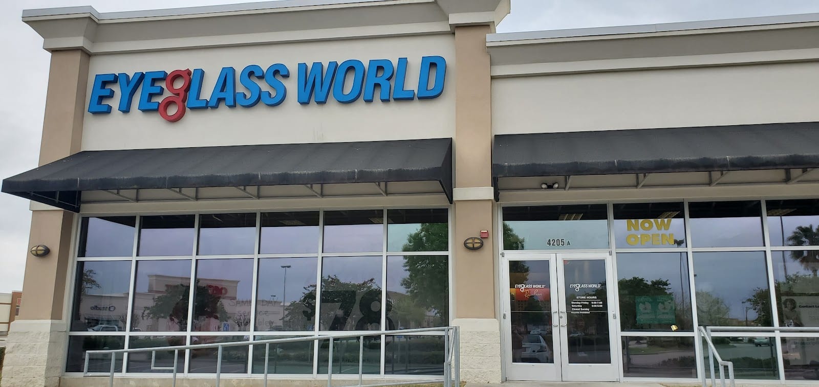 Eyeglass World
