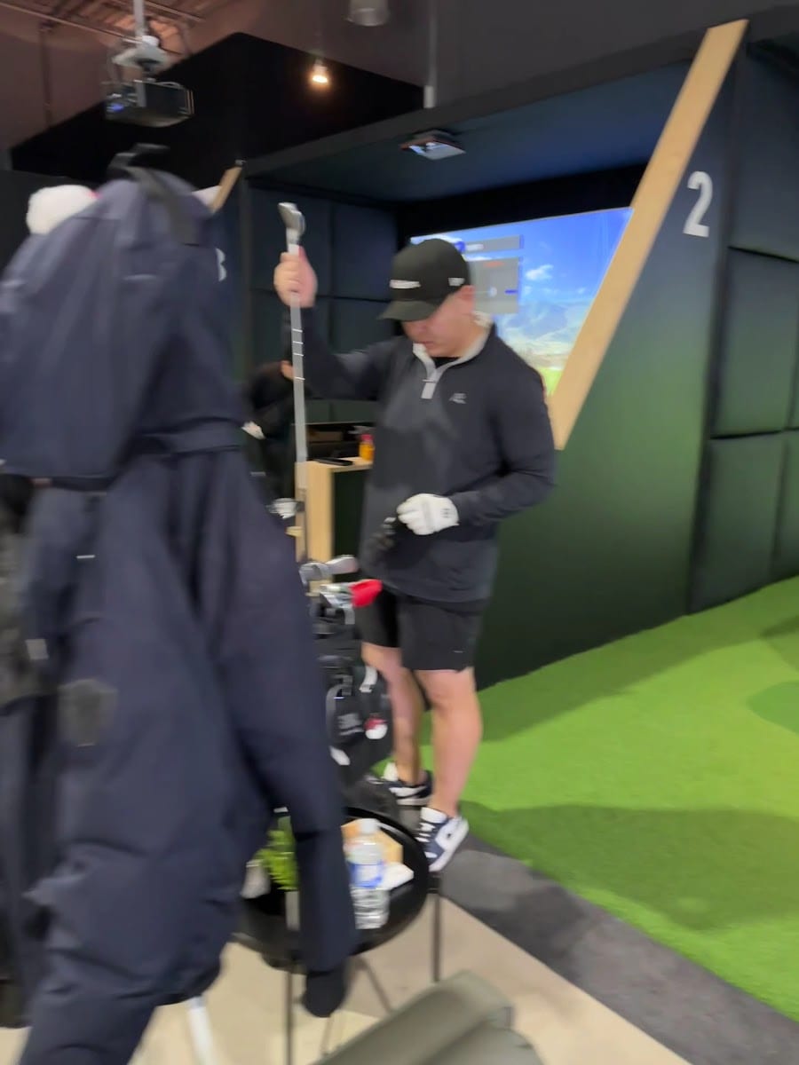 Shotgun Indoor Golf North York, photo 2