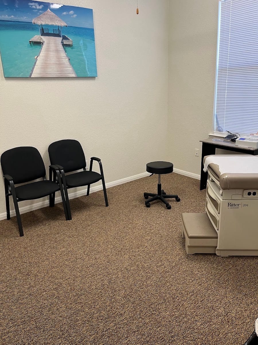 Dang Wynn Medical, photo 4