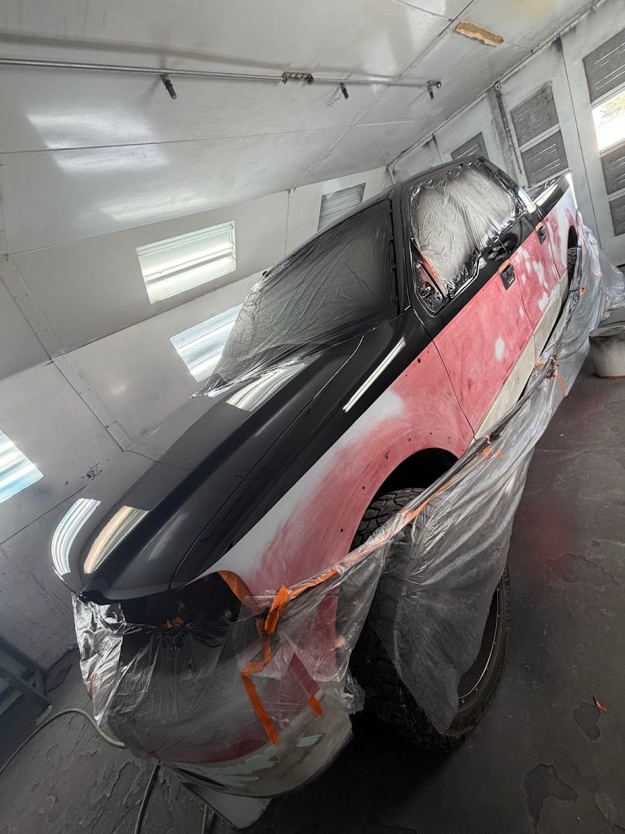 Ferrer Paint & Body Shop, photo 3