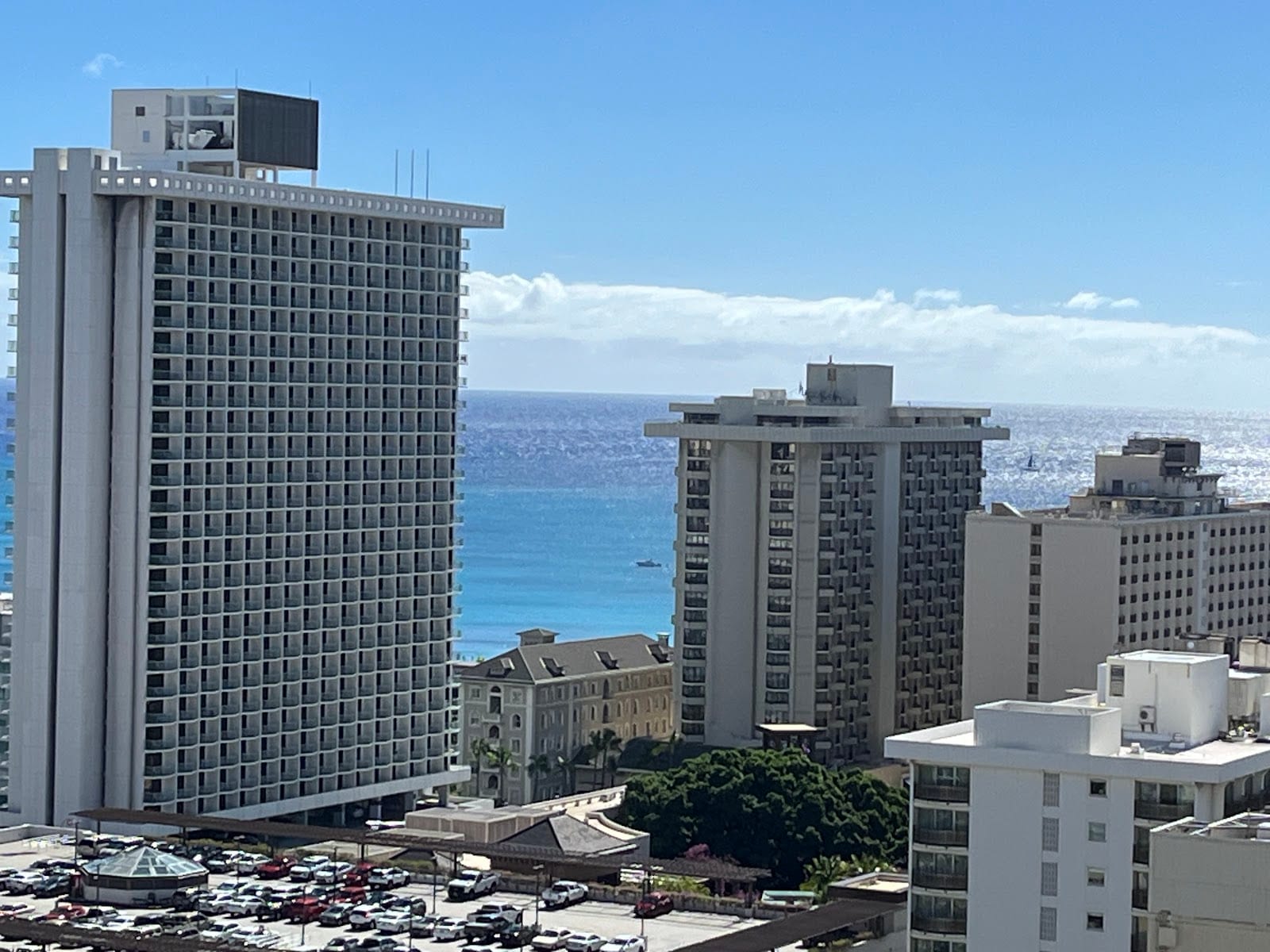 Holiday Surf Hotel, photo 2