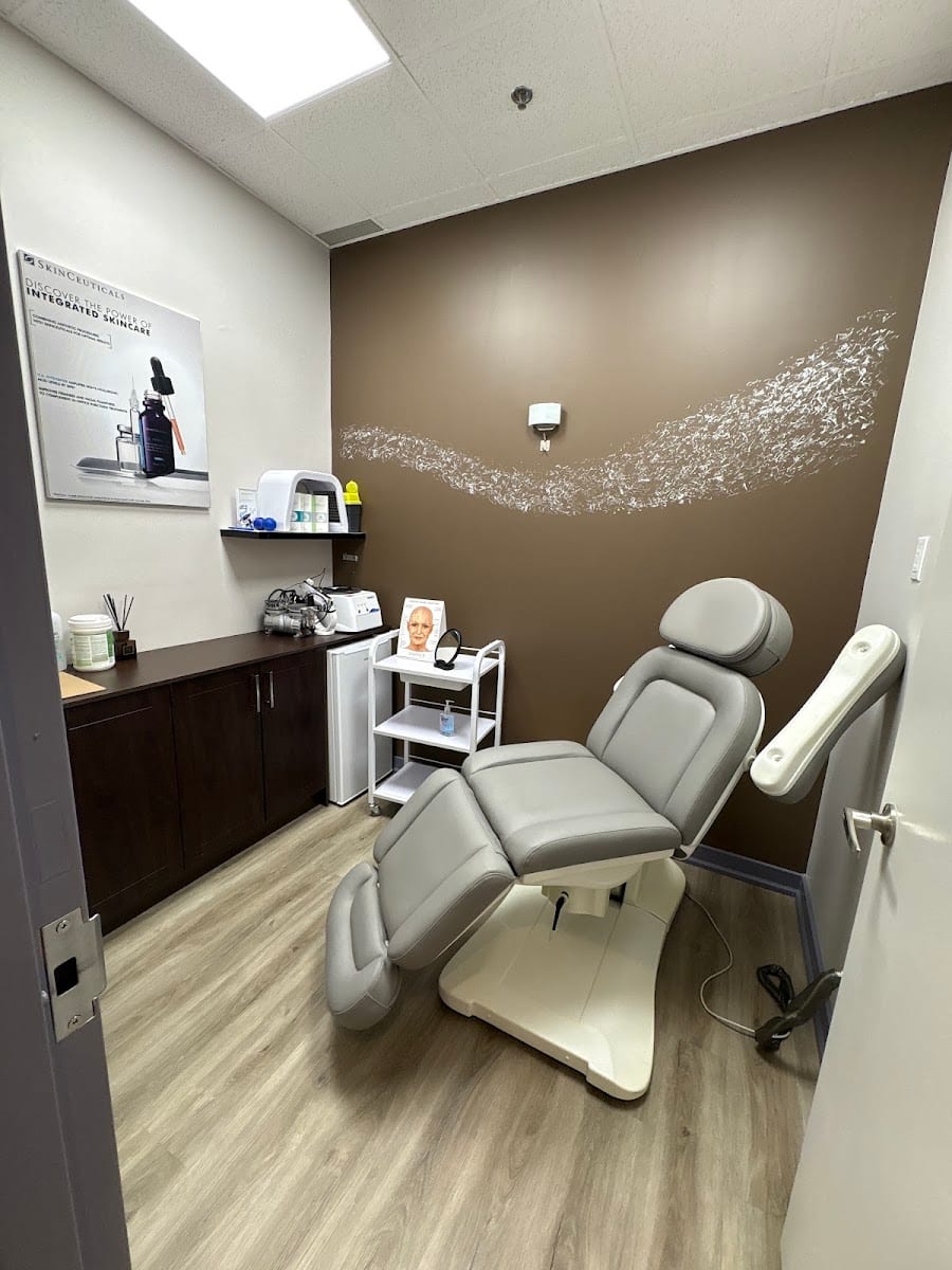 ZenV DERMA, photo 2