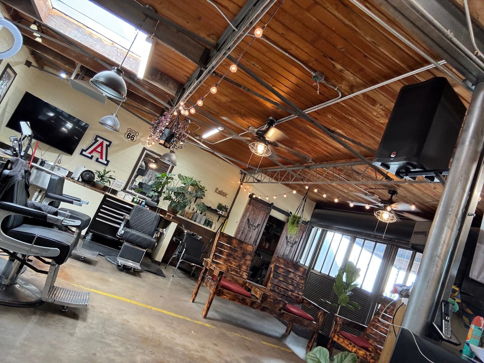 Los Barberos Barbershop