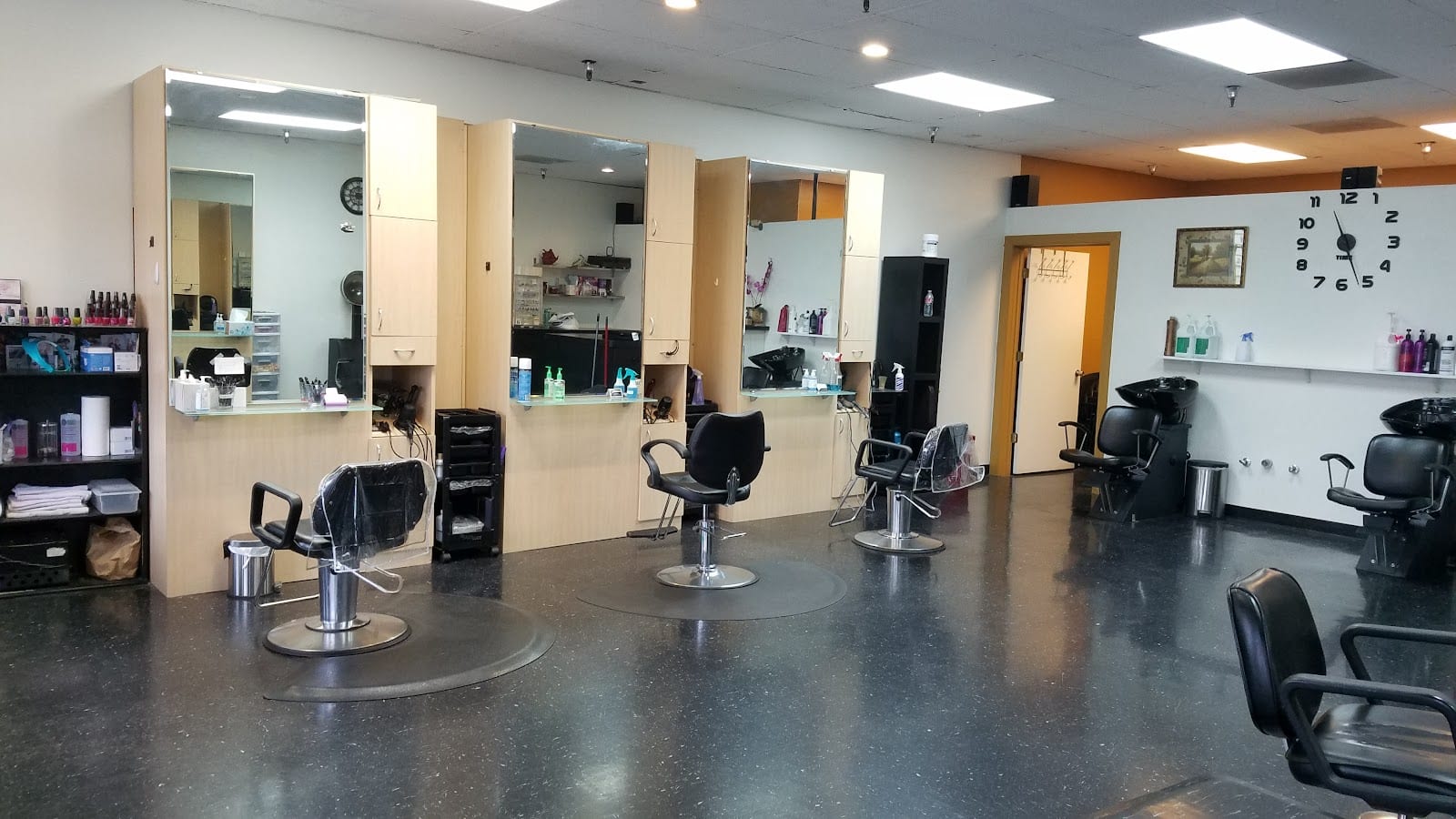 King Stylist Salon, photo 2