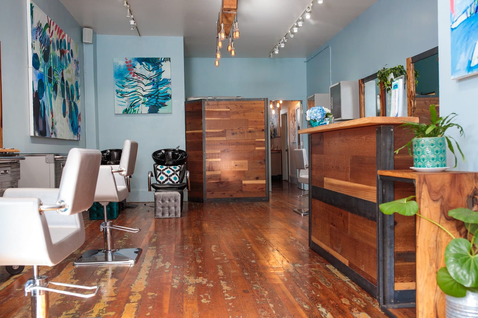 Retreat Skin & Hair Studio, photo 2