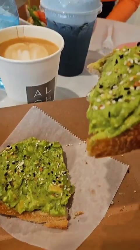 ALOH Health Bar & Cafe, photo 3