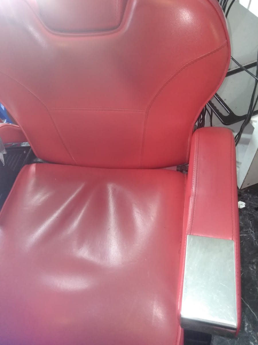 Barber, photo 2