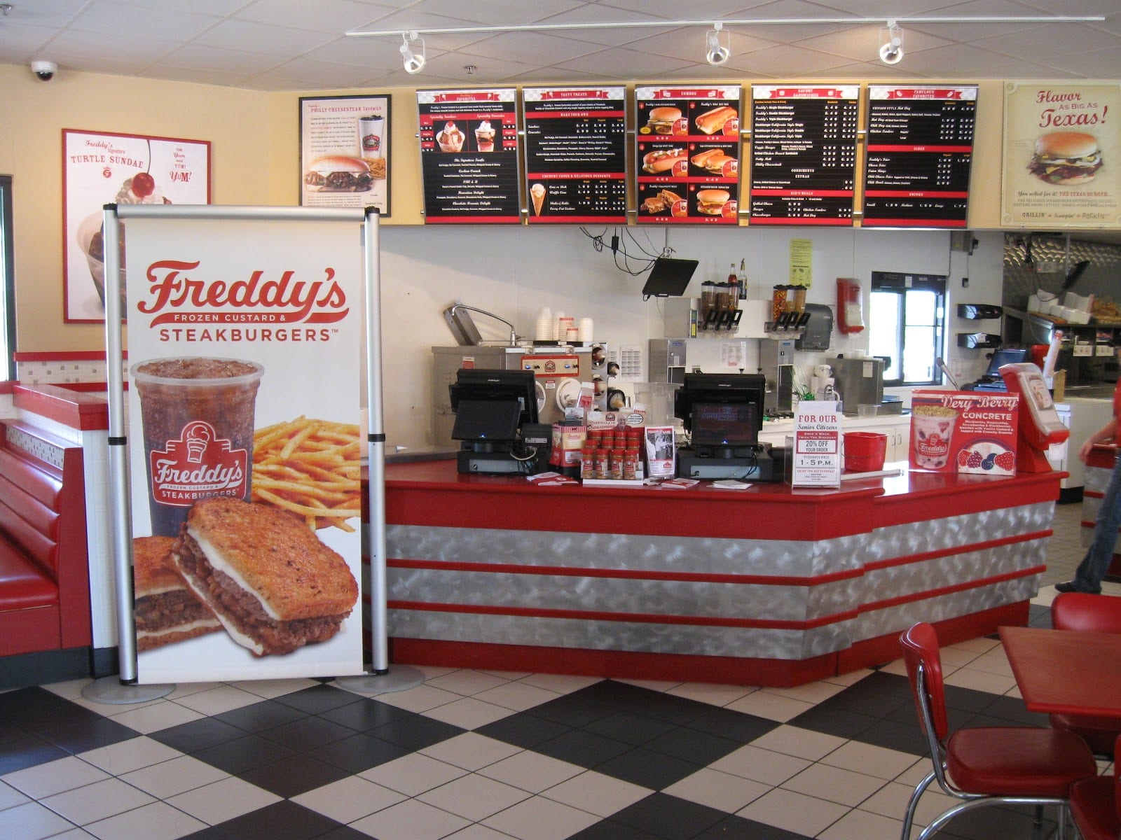 Freddy's Frozen Custard & Steakburgers, photo 2