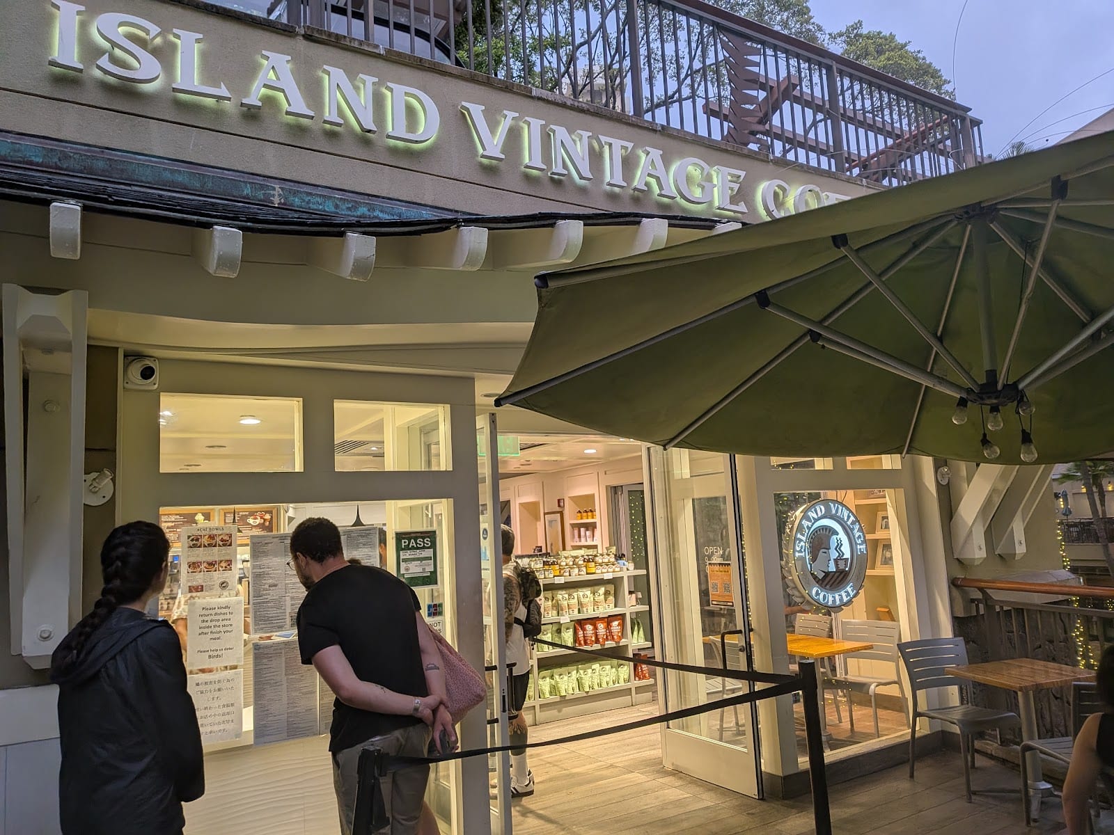 Island Vintage Coffee Waikiki