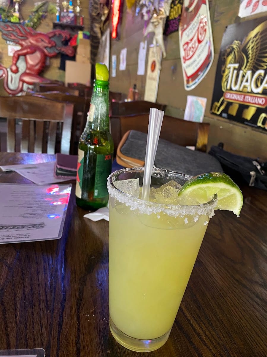 Crawdaddy's Sports Bar & Grill
