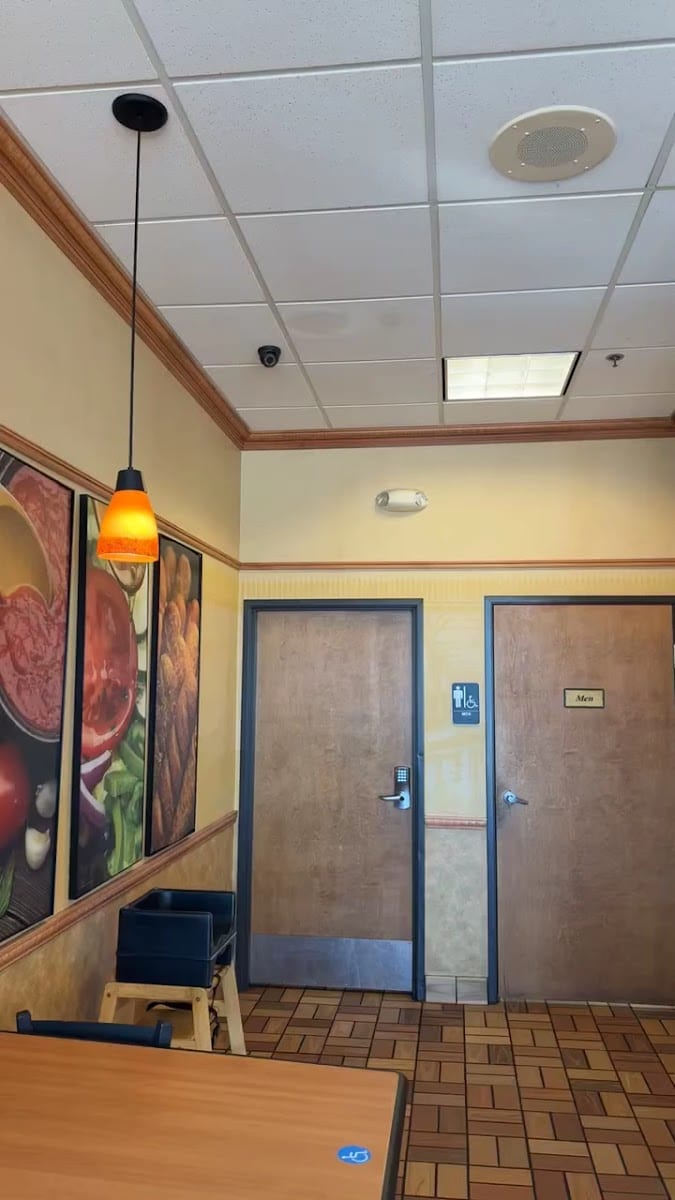 Subway, photo 3